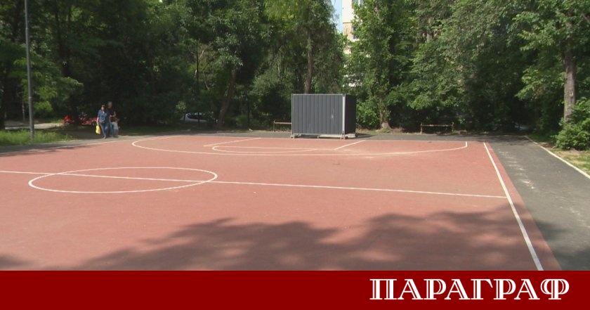 Жители на столичния район Красно село организираха мащабен протест срещу