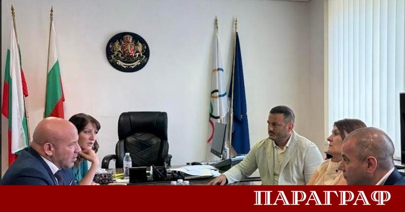 Министерството на спорта и ЦСКА потвърдиха запазването на модела 50