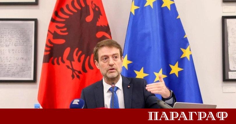Министърът за Европа и външните работи на Албания Ферит Ходжа