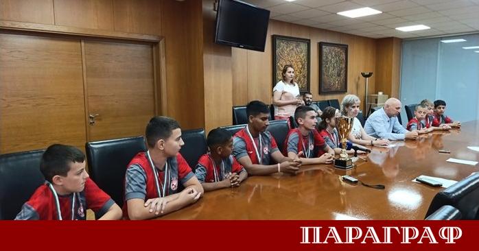 Кметът на община Шумен проф Христо Христов официално посрещна днес