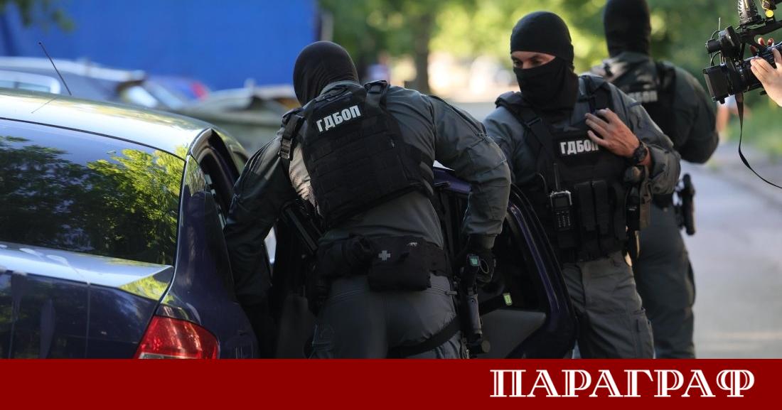 Заместник градският прокурор на София Десислава Петрова и говорителят на