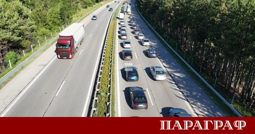 Километрично задръстване блокира движението по автомагистрала Тракия в посока Пловдив