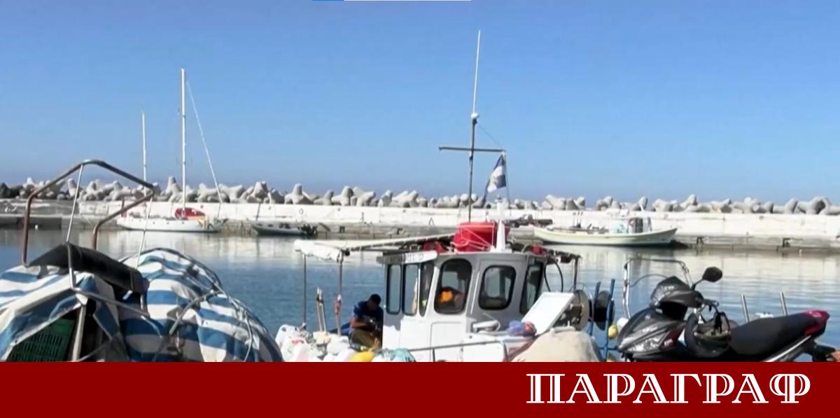 Професионалните рибари на остров Крит изпитват сериозни затруднения заради масовото