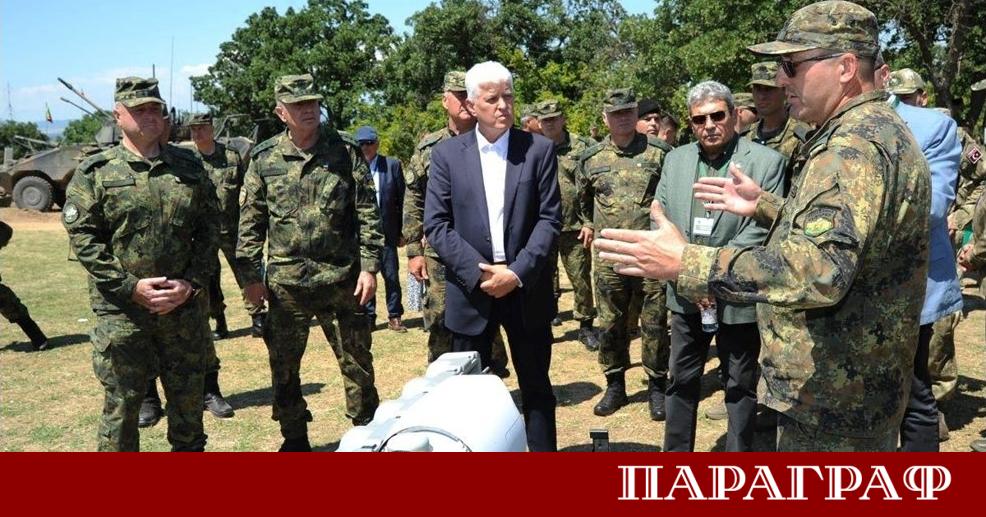 Министърът на отбраната Димитър Стоянов потвърди категоричния ангажимент на България