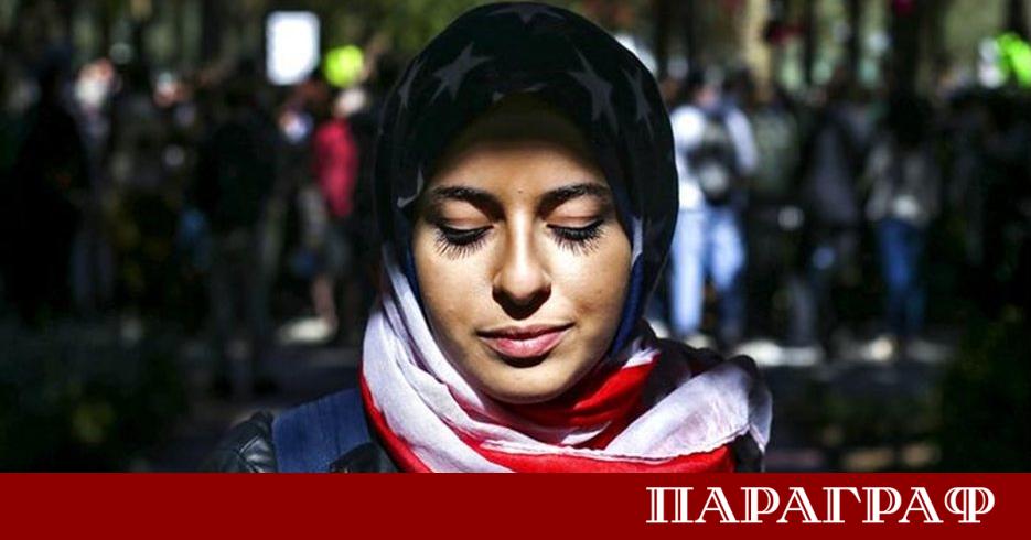 Ирански съд наложи тежки наказания на певицата Парасту Ахмади и