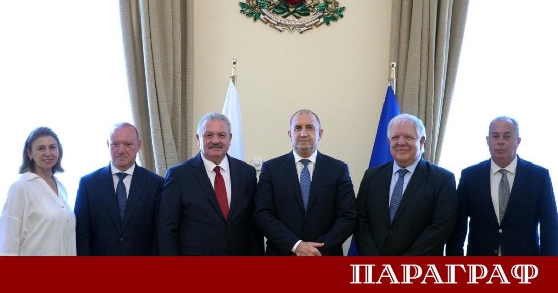 Министър председателят Румен Радев проведе важна работна среща с представители
