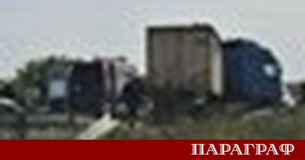 МВР съобщава за критична ситуация по пътищата на страната през