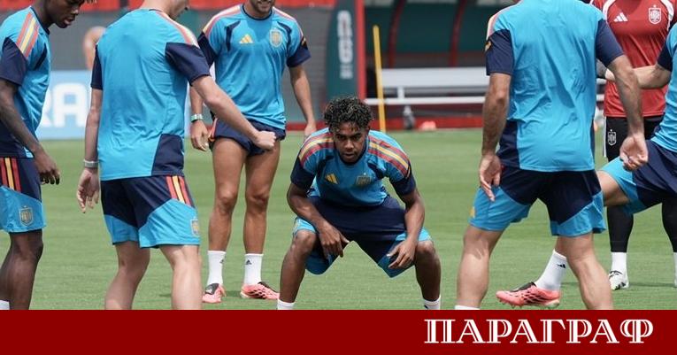 Уругвай и Испания излизат в съдбоносен сблъсък от последната фаза