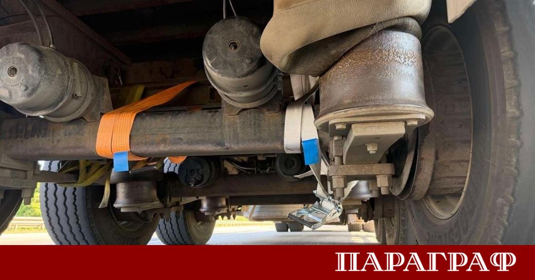 Столични полицаи извършиха мащабна проверка на тежкотоварен автомобил в София