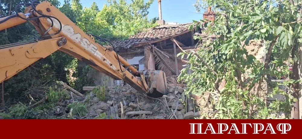 Община Сливен предприе спешни действия по премахването на опасни сгради