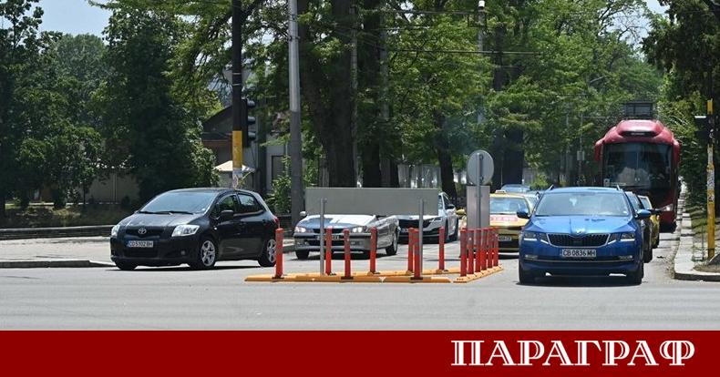 Новата организация на движението на знаковото кръстовище Орлов мост в