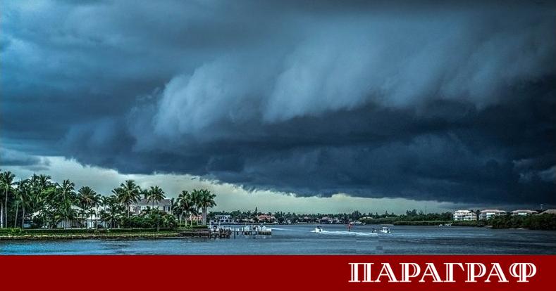Тропическата буря Майсак официално връхлетя южните части на Китай Островната