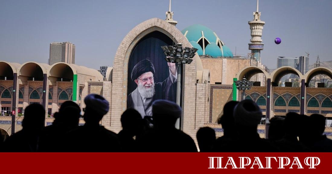 В иранската столица Техеран започнаха мащабни възпоменателни церемонии за аятолах