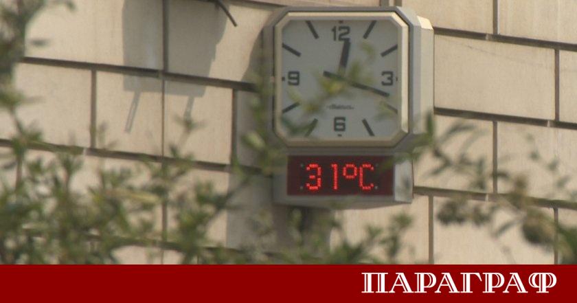 България навлиза в най горещия месец от годината Юли традиционно