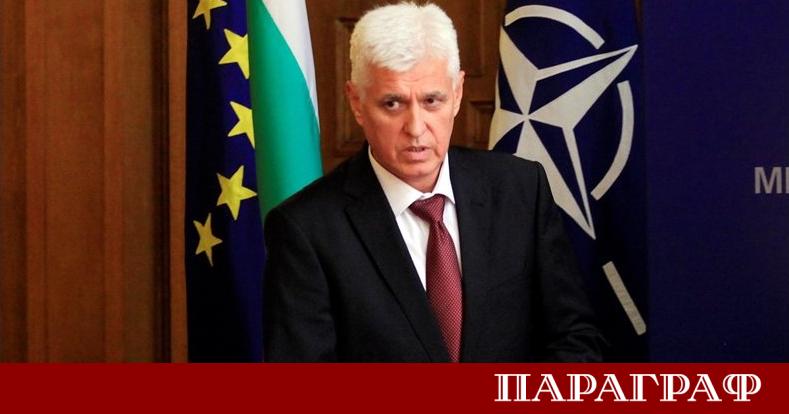 Министърът на отбраната Димитър Стоянов официално потвърди че България няма