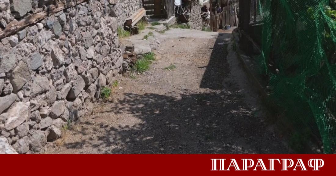 В гоцеделчевското село Буково се разкрива една тежка лична драма