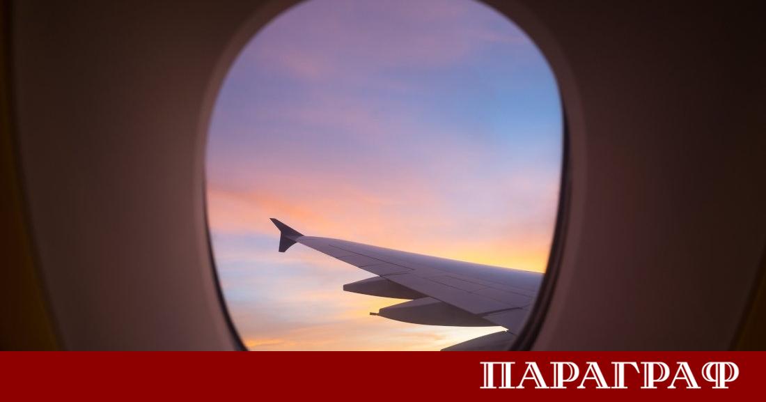 Самолет на авиокомпания Райънеър претърпя сериозен инцидент по време на