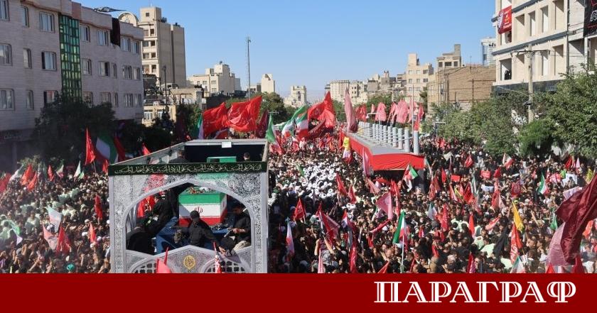 Иран преминава през период на мащабни държавни церемонии и дълбок
