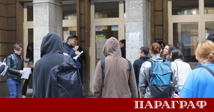 Министърът на образованието проф Георги Вълчев предизвика вълна от коментари