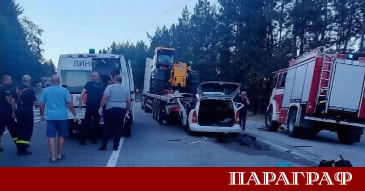 Тежка катастрофа на изхода на град Дупница доведе до трагичен