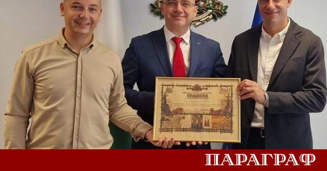 Министърът на туризма д р Илин Димитров проведе официална среща