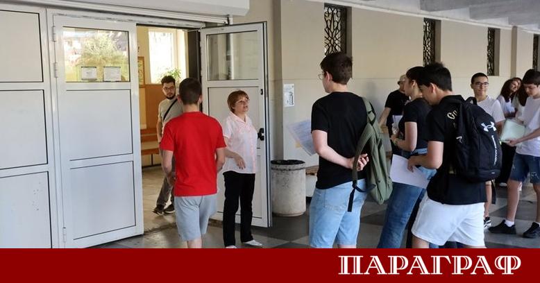 Резултатите от първото класиране за прием в 8 и клас
