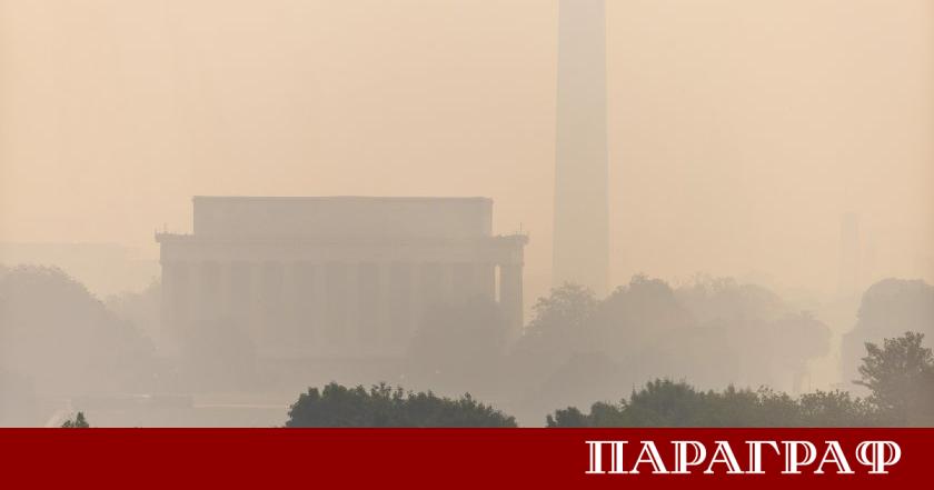 Гъстата димна завеса продължава да задушава Ню Йорк вече трети