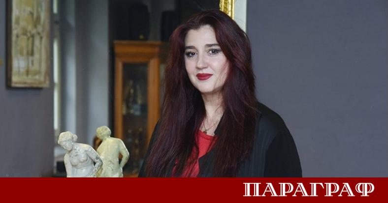 Гръцкият музикант и майстор на антични инструменти Янис Пантазис свърза