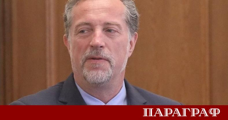 Вицепремиерът Иво Христов официално представи Пламен Тончев за нов председател
