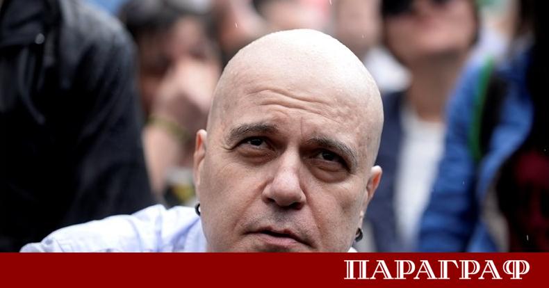 Лидерът на политическа партия Има такъв народ Слави Трифонов публикува