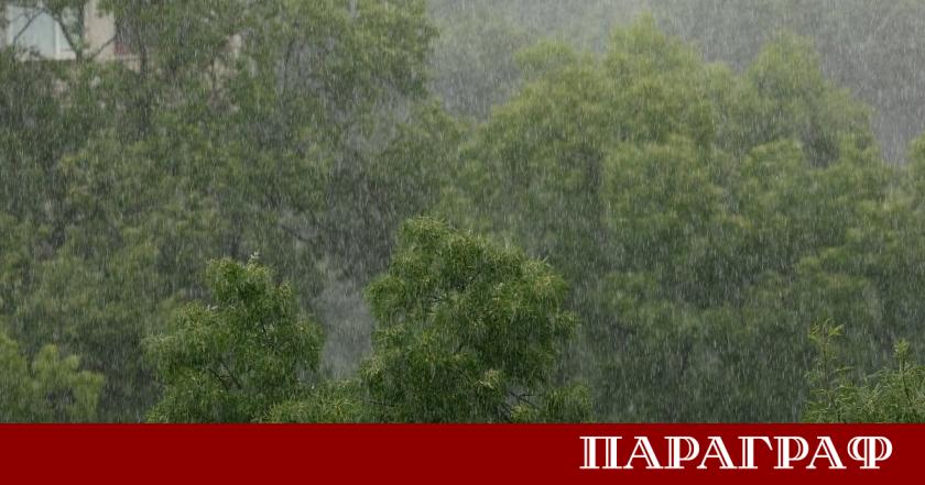 Днес времето в страната ще бъде необичайно хладно за средата