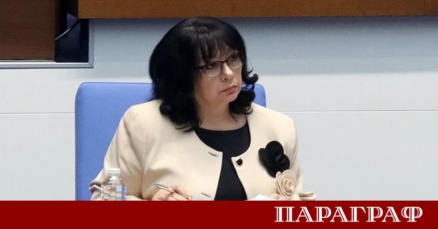 Сериозен политически скандал избухна в пленарната зала на Народното събрание