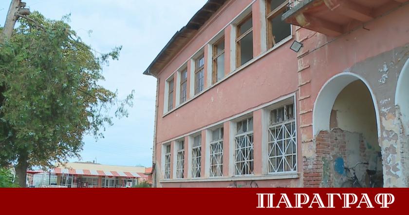 Жителите на град Съединение започнаха мащабна инициатива за възраждане на