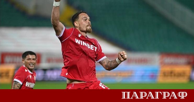 Нидерландският нападател Жоел Цварц затвърди репутацията си на най големия